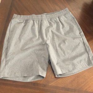 Gray men’s J Crew flex shorts medium